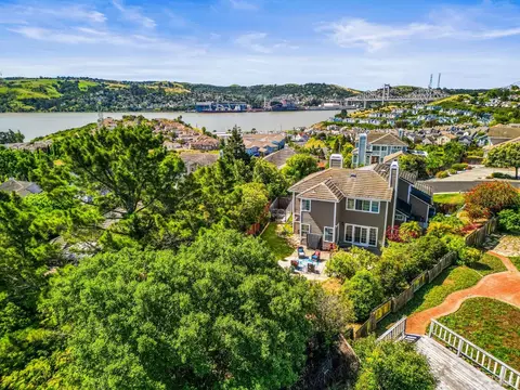 View/Area - 128 Chesapeake Dr, Vallejo, CA 94591 photo 6 of 9