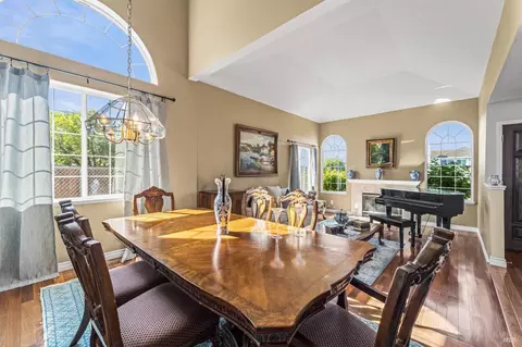 Dining - 128 Chesapeake Dr, Vallejo, CA 94591 photo 3 of 4