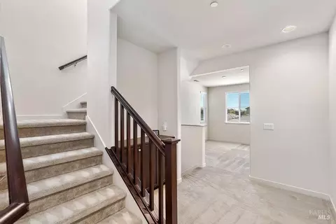 Entry Way - 4471 Bahama Way, Fairfield, CA 94533 photo 6 of 6