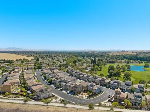 View/Area - 4471 Bahama Way, Fairfield, CA 94533 photo 3 of 6