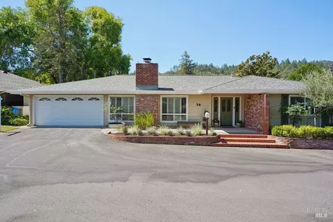 14 Oakgreen, Santa Rosa, CA 95409