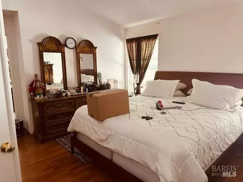 Bedroom - 200 Paddlewheel Dr, Vallejo, CA 94591 photo 3 of 5