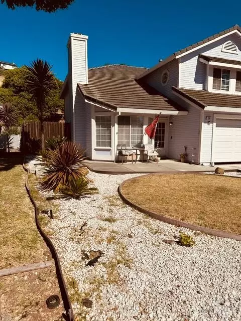 Exterior - 200 Paddlewheel Dr, Vallejo, CA 94591 photo 3 of 8