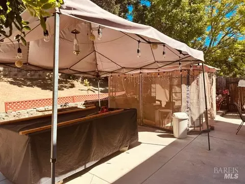 Exterior - 200 Paddlewheel Dr, Vallejo, CA 94591 photo 6 of 8