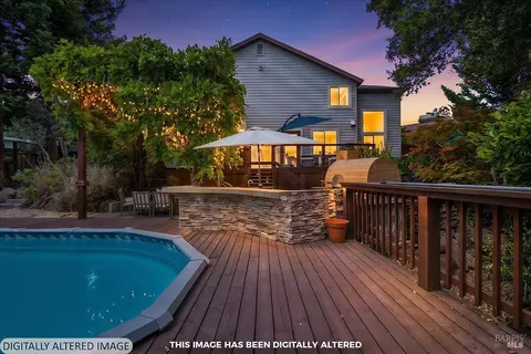 3436 Henderson Cir, Santa Rosa, CA 95403