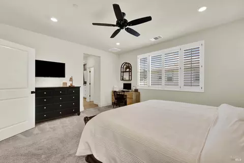 Bedroom - 5850 Maroon Pl, Fairfield, CA 94533 photo 6 of 10