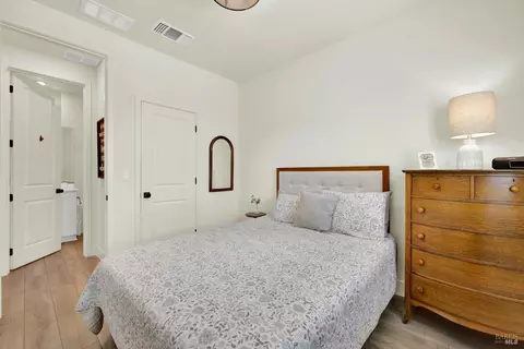 Bedroom - 5850 Maroon Pl, Fairfield, CA 94533 photo 2 of 10