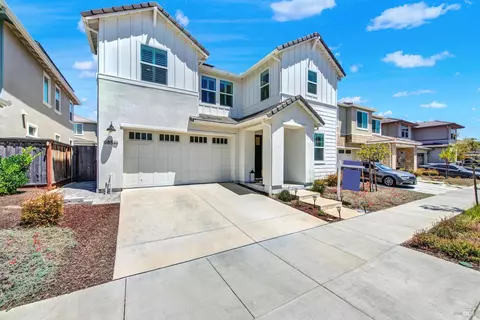 Exterior - 5850 Maroon Pl, Fairfield, CA 94533 photo 2 of 14