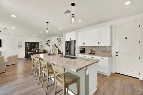 Kitchen - 5850 Maroon Pl, Fairfield, CA 94533 photo 8 of 9