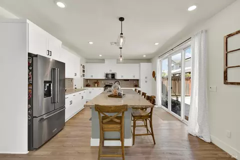 Kitchen - 5850 Maroon Pl, Fairfield, CA 94533 photo 1 of 9