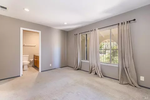 Bedroom - 315 Barcelona St, Vallejo, CA 94591 photo 6 of 8