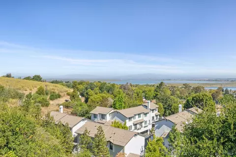 View/Area - 80 Frey Pl, Vallejo, CA 94590 photo 3 of 9