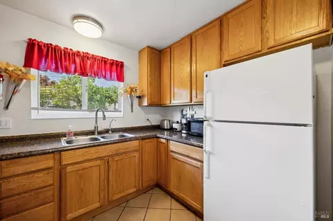 Kitchen - 80 Frey Pl, Vallejo, CA 94590 photo 2 of 5