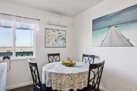 Dining - 80 Frey Pl, Vallejo, CA 94590 photo 1 of 7