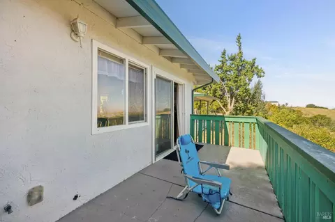 Exterior - 80 Frey Pl, Vallejo, CA 94590 photo 4 of 7