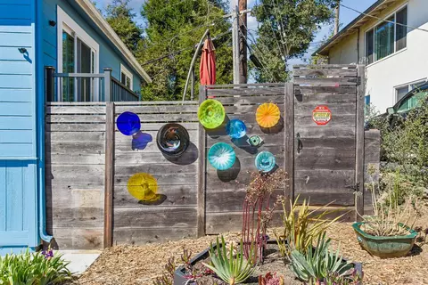 Exterior - 74 C St, Vallejo, CA 94590 photo 10 of 12