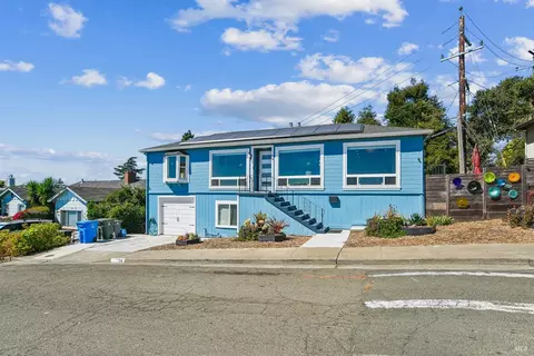 Exterior - 74 C St, Vallejo, CA 94590 photo 10 of 11
