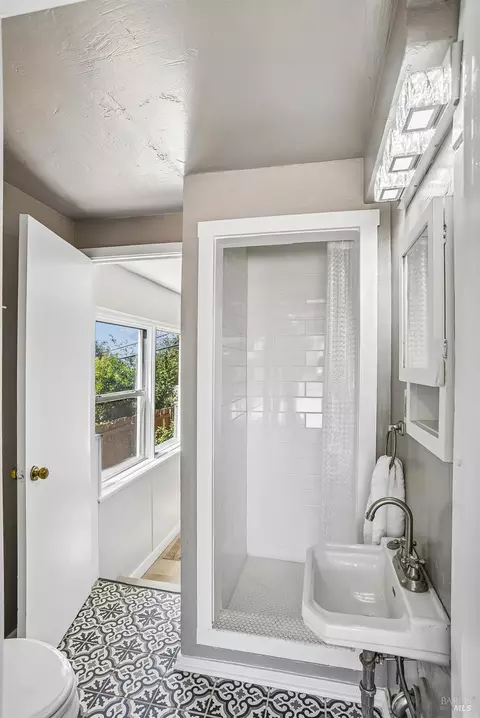 Bath - 74 C St, Vallejo, CA 94590 photo 3 of 3