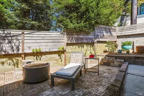 Exterior - 74 C St, Vallejo, CA 94590 photo 5 of 11