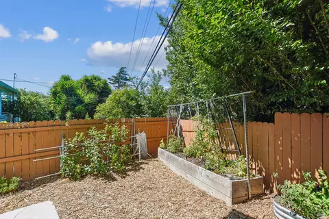 Exterior - 74 C St, Vallejo, CA 94590 photo 8 of 11