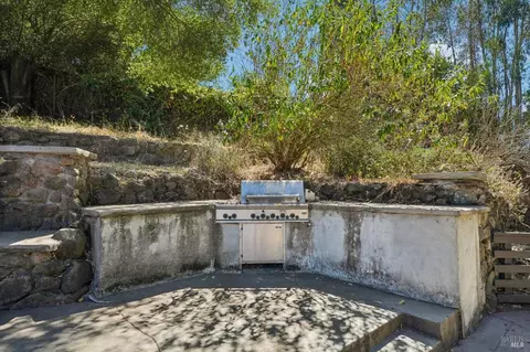 9333 Redtail Hawk Ln, Cotati, CA 94931 photo 45