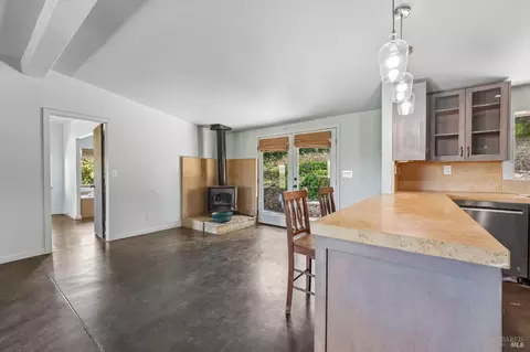 9333 Redtail Hawk Ln, Cotati, CA 94931 photo 3