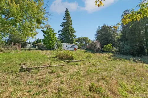 9333 Redtail Hawk Ln, Cotati, CA 94931 photo 36