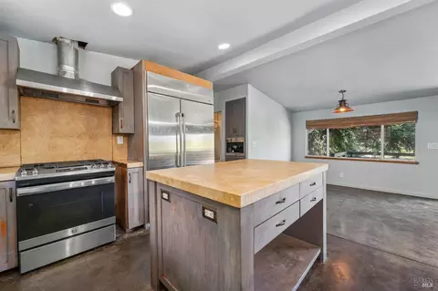 9333 Redtail Hawk Ln, Cotati, CA 94931 photo 14