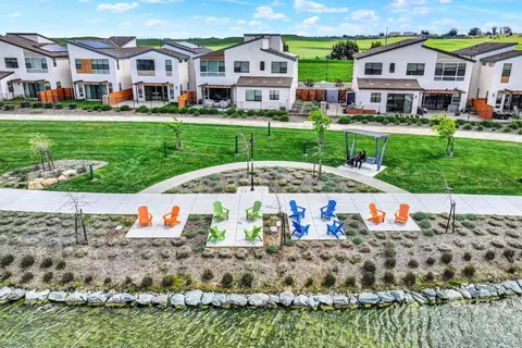 View/Area - 2456 Shore Vis, Fairfield, CA 94533 photo 10 of 15