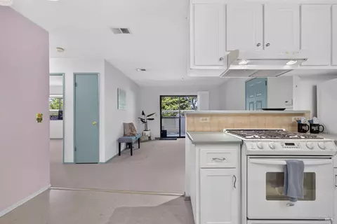 8201 Camino Colegio Dr #57, Rohnert Park, CA 94928