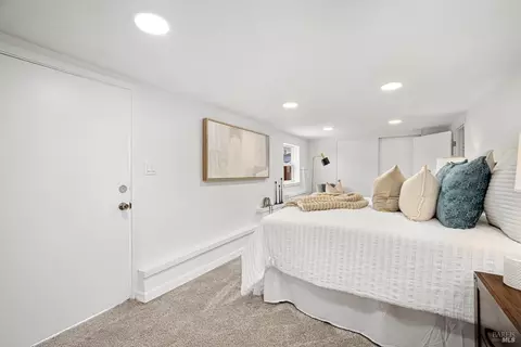 Bedroom - 332 Napa Ave, Rodeo, CA 94572 photo 4 of 6