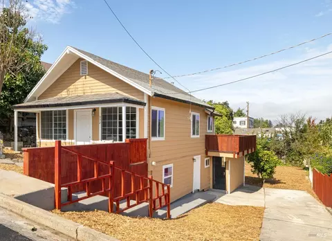 Exterior - 332 Napa Ave, Rodeo, CA 94572 photo 1 of 5