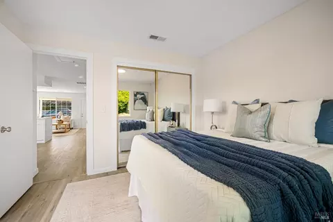 Bedroom - 332 Napa Ave, Rodeo, CA 94572 photo 1 of 6