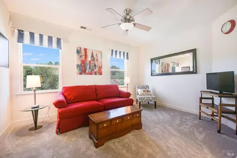 Bedroom - 415 Decanter Cir, Windsor, CA 95492 photo 1 of 7