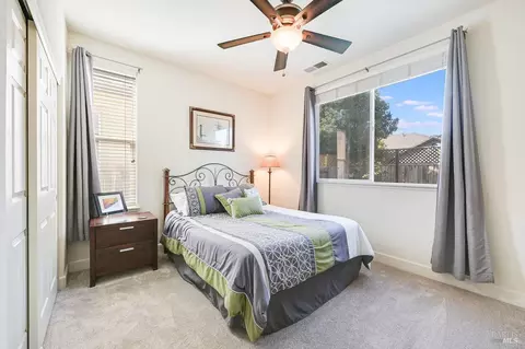 Bedroom - 415 Decanter Cir, Windsor, CA 95492 photo 4 of 7