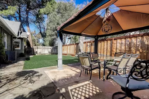 Exterior - 1343 B St, Napa, CA 94559 photo 2 of 2
