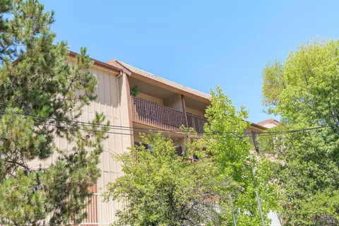 1540 Center Rd #388, Novato, CA 94947