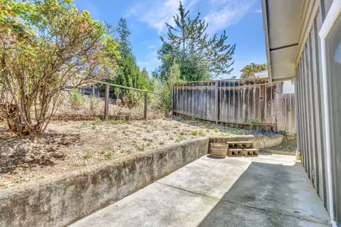 Exterior - 540 Fleming Ave E, Vallejo, CA 94591 photo 7 of 9