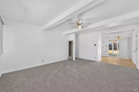 Living - 1006 Buchanan St, Fairfield, CA 94533 photo 1 of 3
