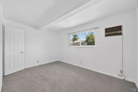 Bedroom - 1006 Buchanan St, Fairfield, CA 94533 photo 1 of 6