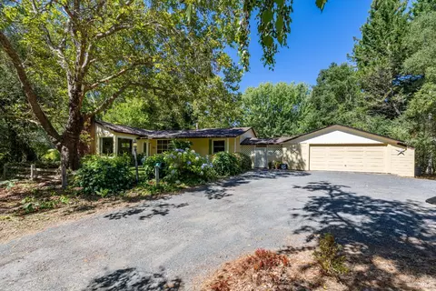5870 Cuneo Ct, Santa Rosa, CA 95401