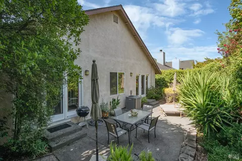 Exterior - 142 Clay St, Sonoma, CA 95476 photo 8 of 11