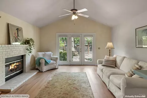 Living - 142 Clay St, Sonoma, CA 95476 photo 3 of 5