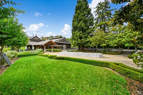 Exterior - 3291 Westside Rd, Healdsburg, CA 95448 photo 4 of 11