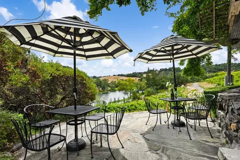 View/Area - 3291 Westside Rd, Healdsburg, CA 95448 photo 4 of 22
