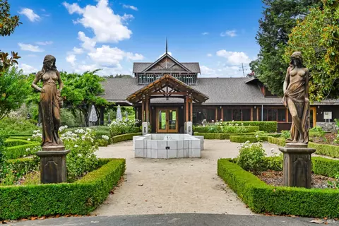 Exterior - 3291 Westside Rd, Healdsburg, CA 95448 photo 1 of 11