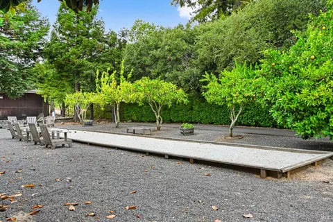 Exterior - 3291 Westside Rd, Healdsburg, CA 95448 photo 7 of 11