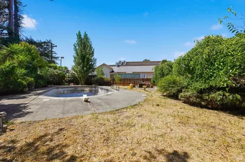 Exterior - 1032 Atherton St, Vallejo, CA 94590 photo 16 of 16