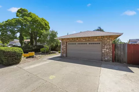 Exterior - 1032 Atherton St, Vallejo, CA 94590 photo 2 of 16