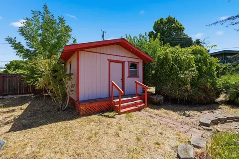 Exterior - 1032 Atherton St, Vallejo, CA 94590 photo 11 of 16